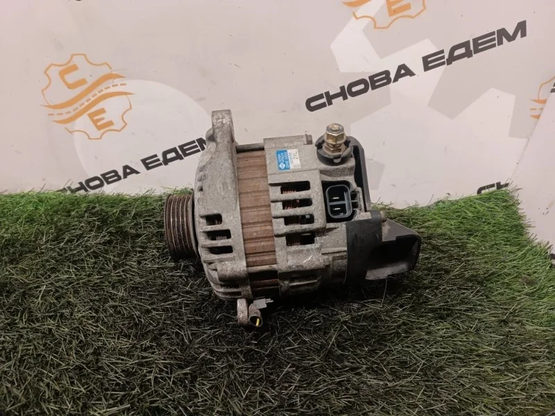 Генератор Nissan Cube 23100AX005 CR14DE 1.4