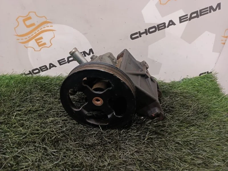 Насос гидроусилителя руля Mitsubishi Outlander MN100472 4G69 2.4