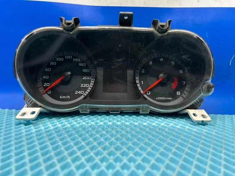 Щиток приборов Mitsubishi Lancer 10 2008 8100A117