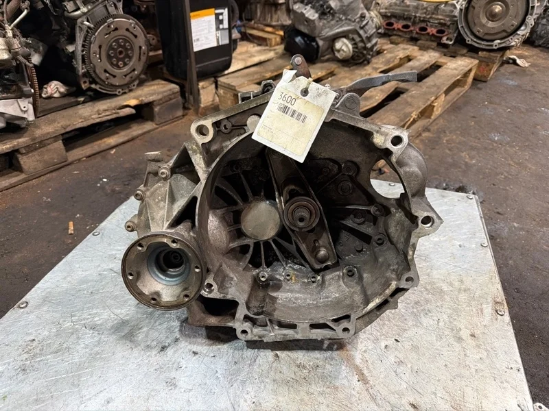 МКПП Volkswagen 2005-2007 0AF300040H