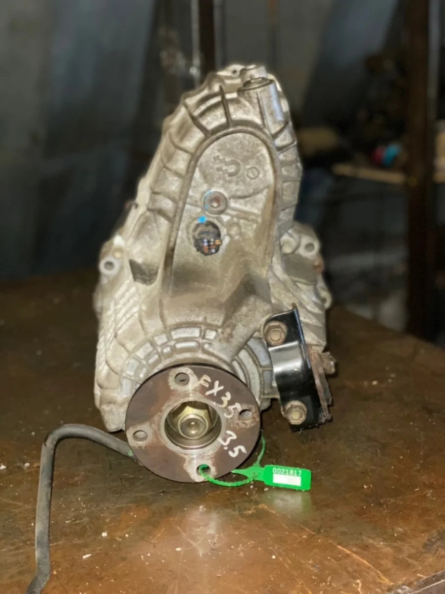 Раздатка INFINITI FX35 33100CG000