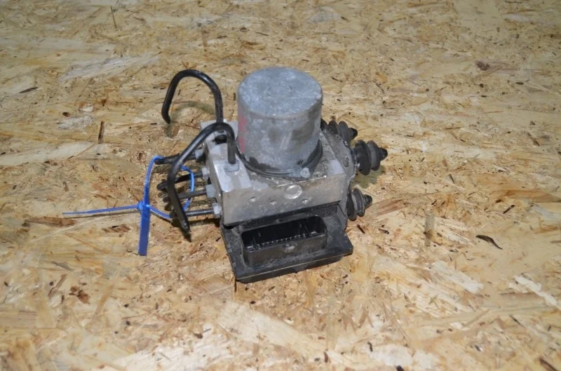 Блок abs AUDI Q5 8R 2008-2017 8R0614517R