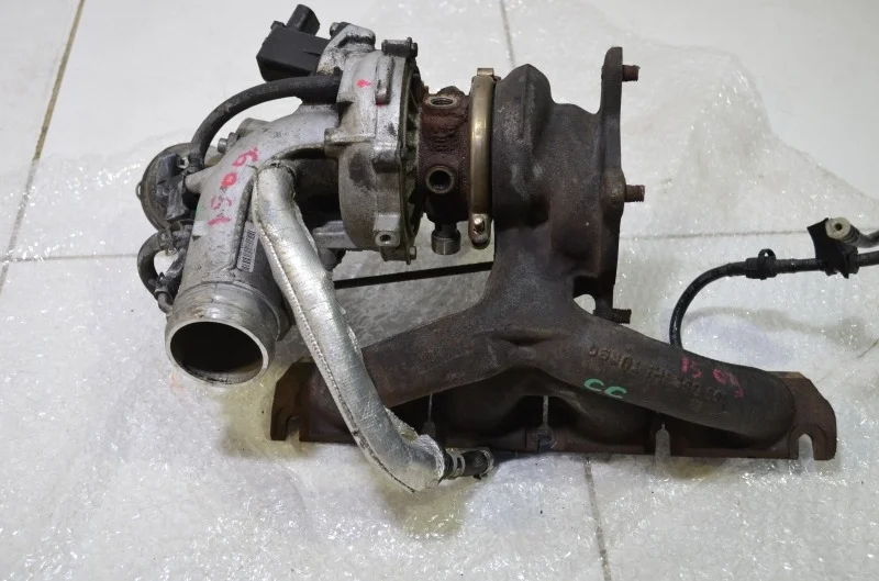 Турбокомпрессор Volkswagen Passat CC 2012-2016 06J145713F B6 2.0L