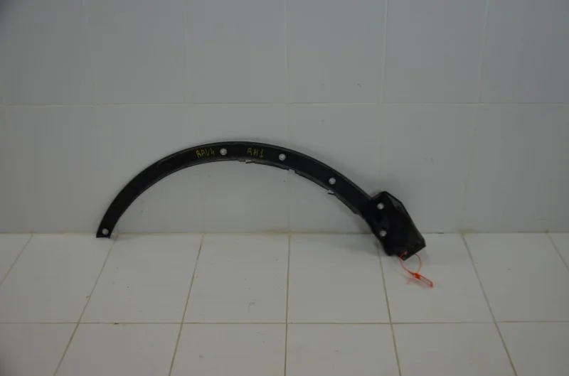 Расширитель крыла TOYOTA RAV4 2015-2019 7560142100 XA40, передний правый