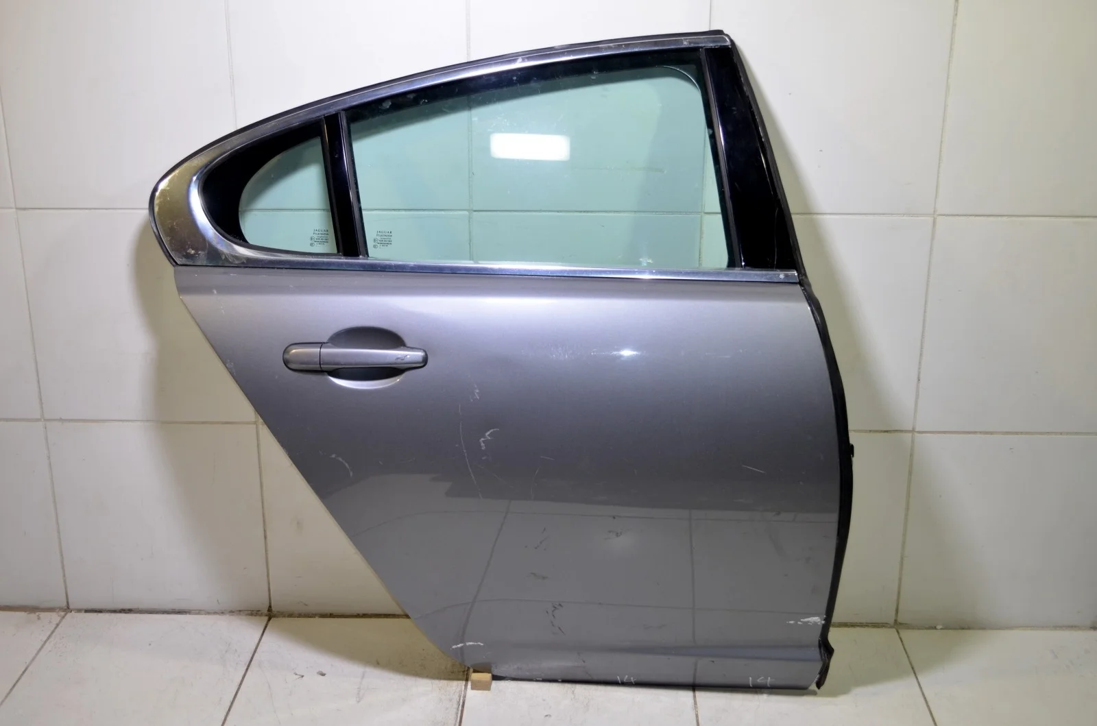 Дверь JAGUAR XF 2010+ C2Z2013 X250, задняя правая