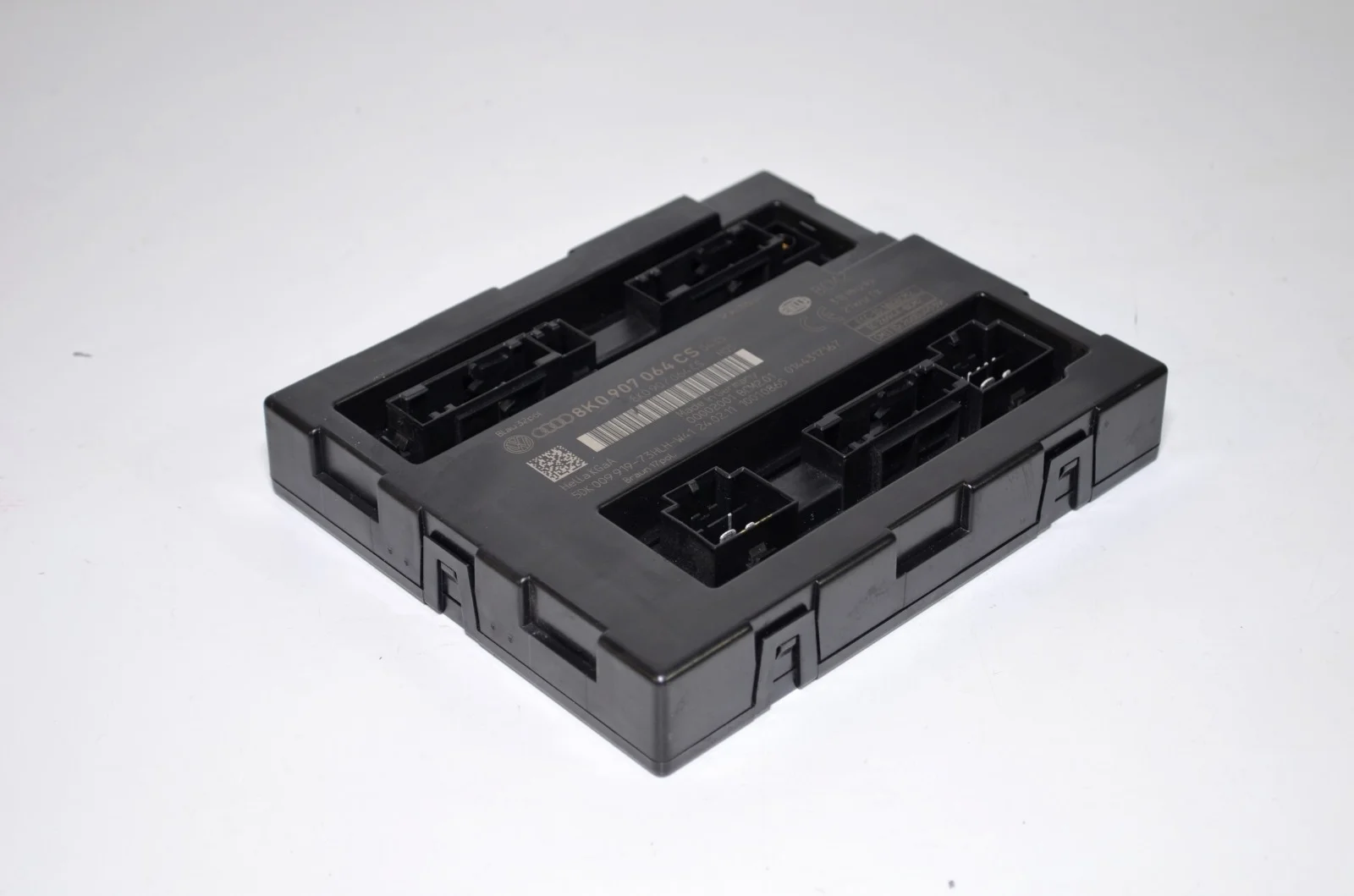 Блок комфорта AUDI Q5 2008+ 8K0907064CS 8R