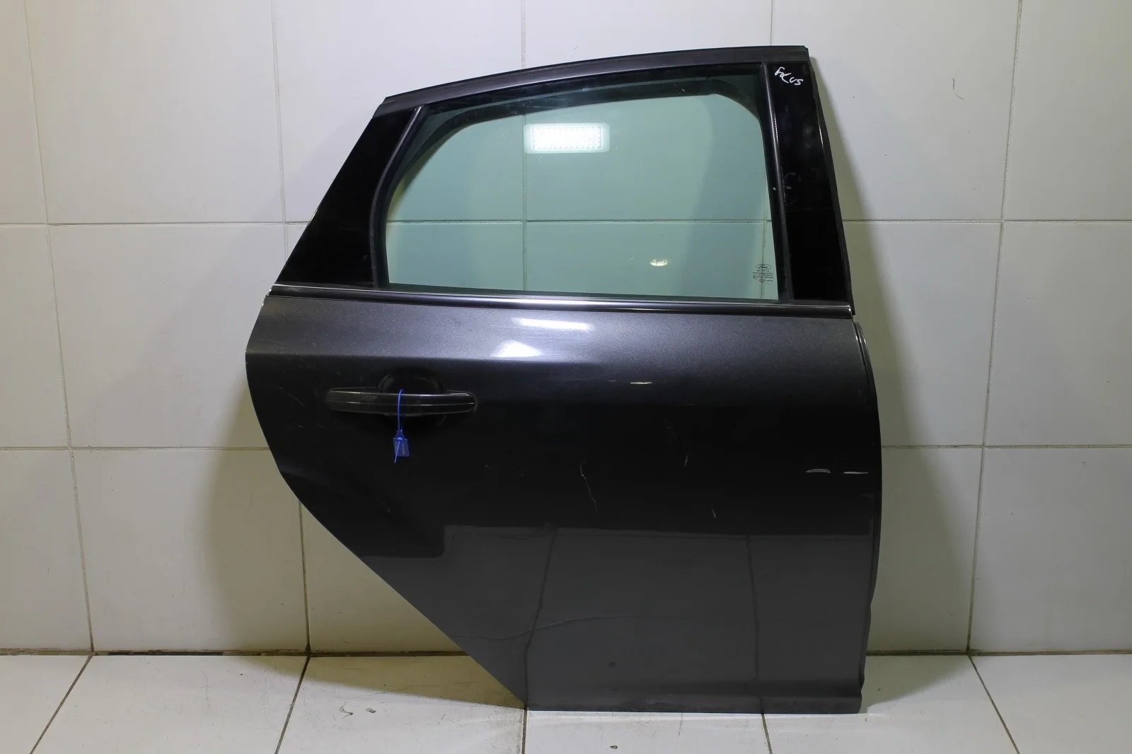Дверь FORD FOCUS 2010+ 2172759 3, задняя правая