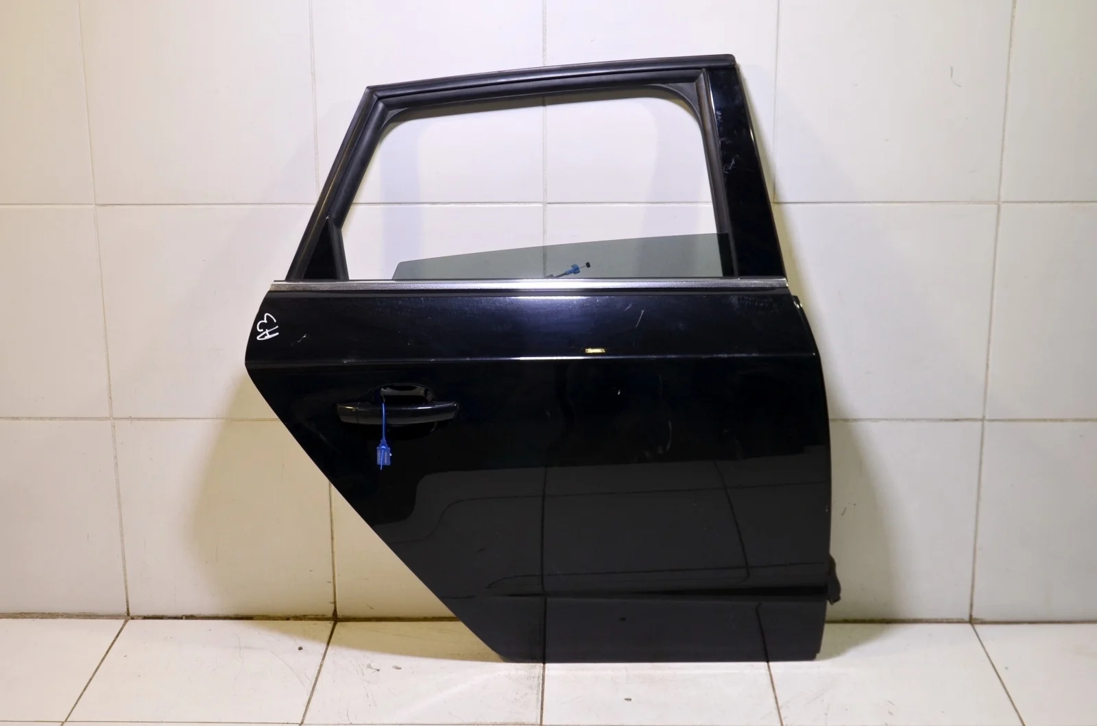 Дверь AUDI A3 2013+ 8V4833052A 8V SPORTBACK, задняя правая