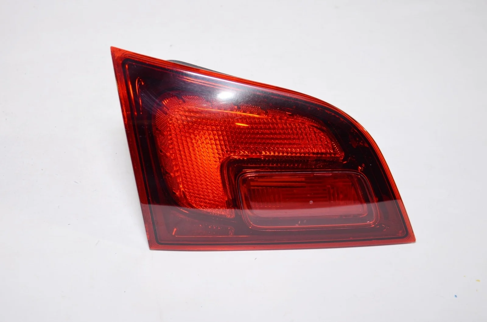 Фонарь OPEL ASTRA J 2010+ 13314054 УНИВЕРСАЛ, левый