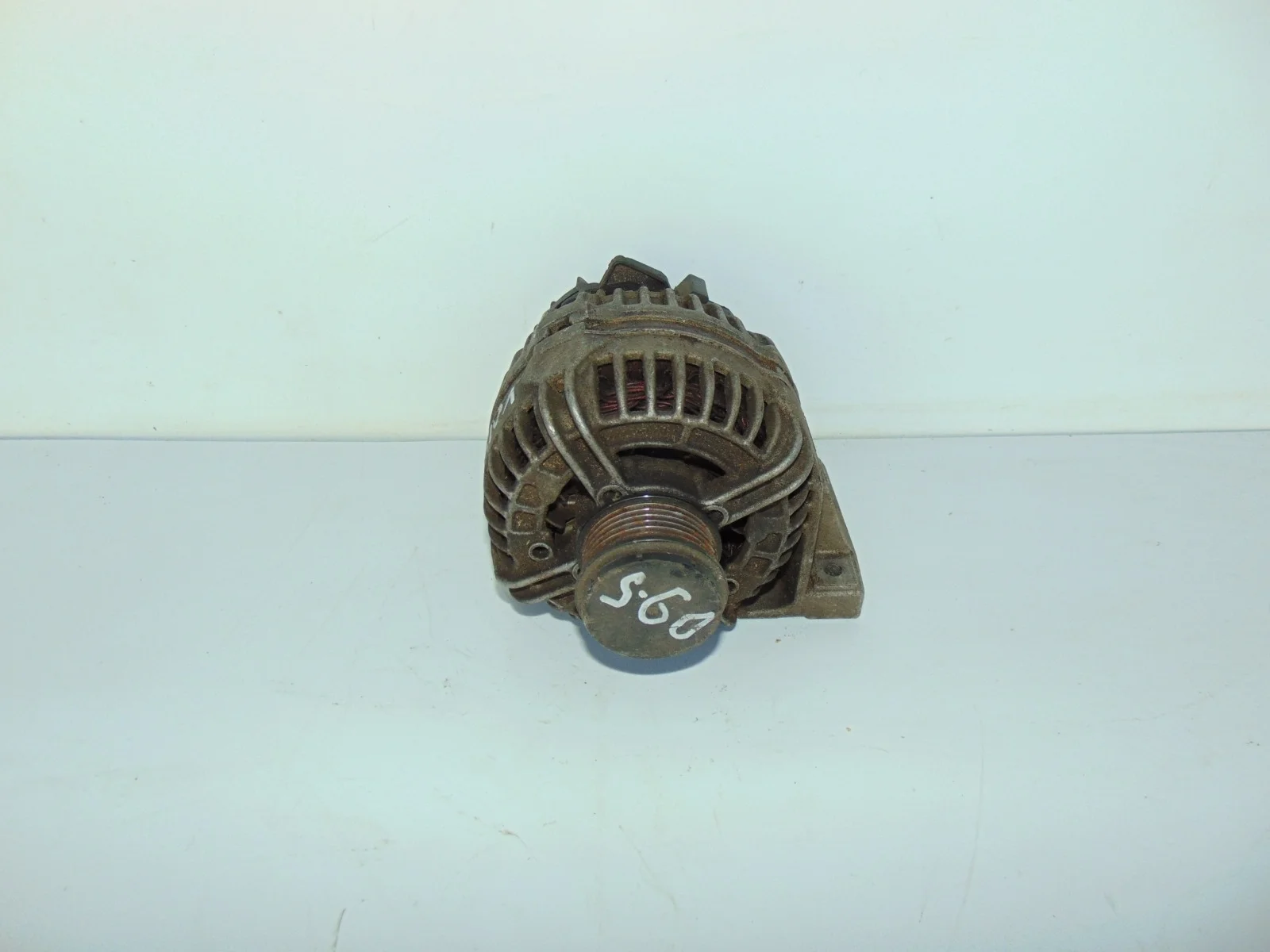 Генератор VOLVO S60 2010-2018 0124525029 FS40 BZ52