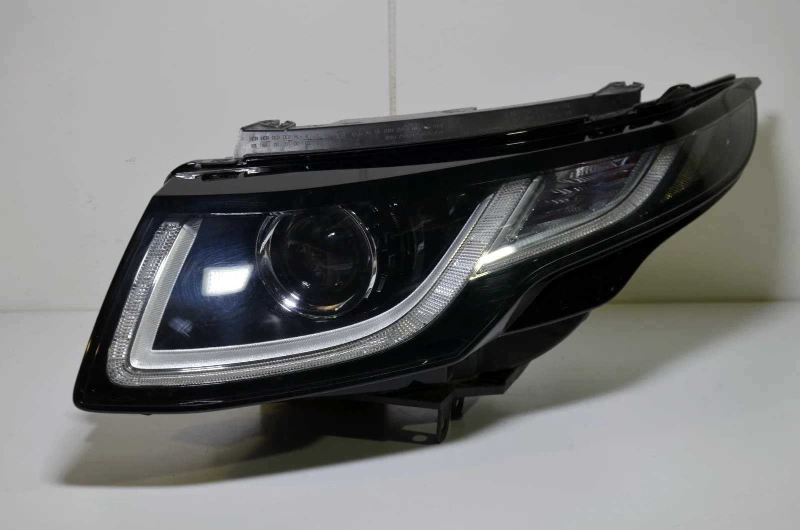 Фара LAND ROVER RANGE ROVER EVOQUE 2014+ LR072628 L538, левая
