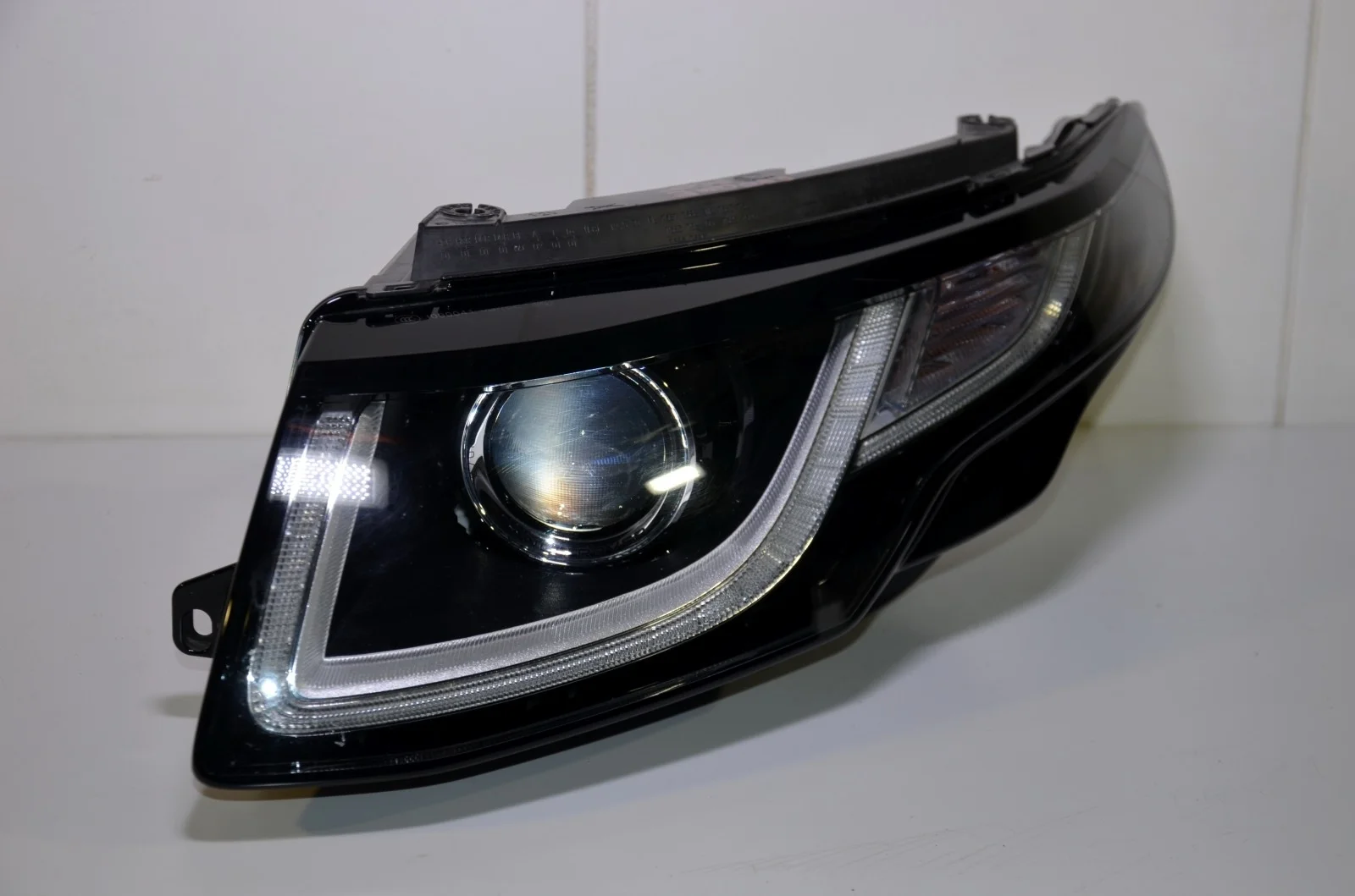 Фара LAND ROVER RANGE ROVER EVOQUE 2014+ LR072628 L538, левая