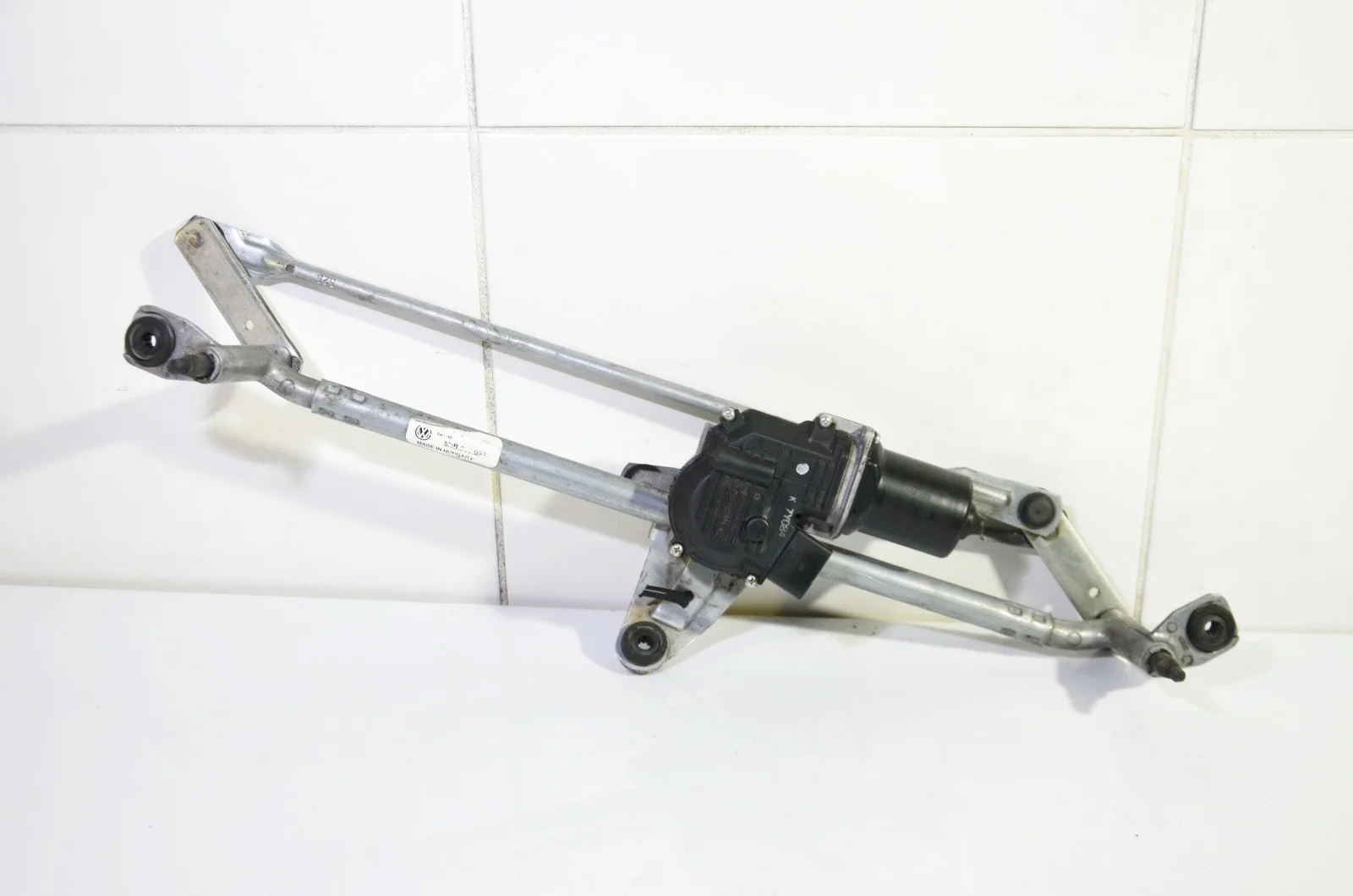 Трапеция стеклоочистителя VOLKSWAGEN TIGUAN 2016+ 5NB955023A AD1