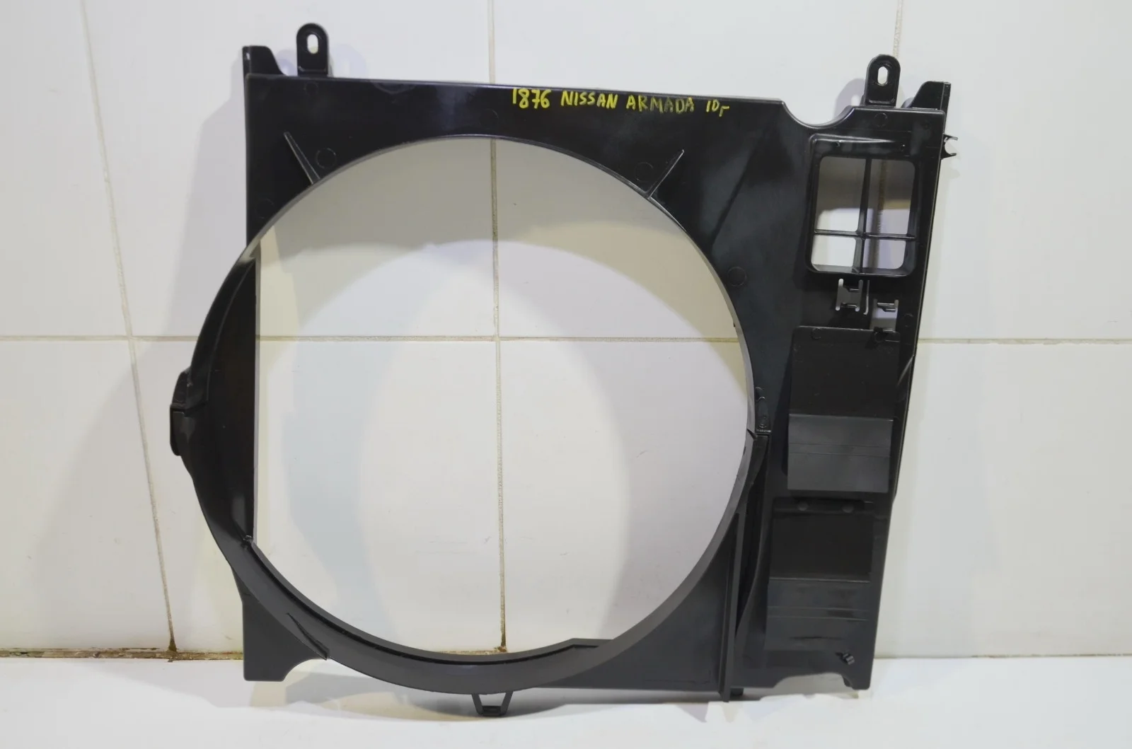 Диффузор NISSAN ARMADA 2003+ 214767S000 TA60 VK56DE