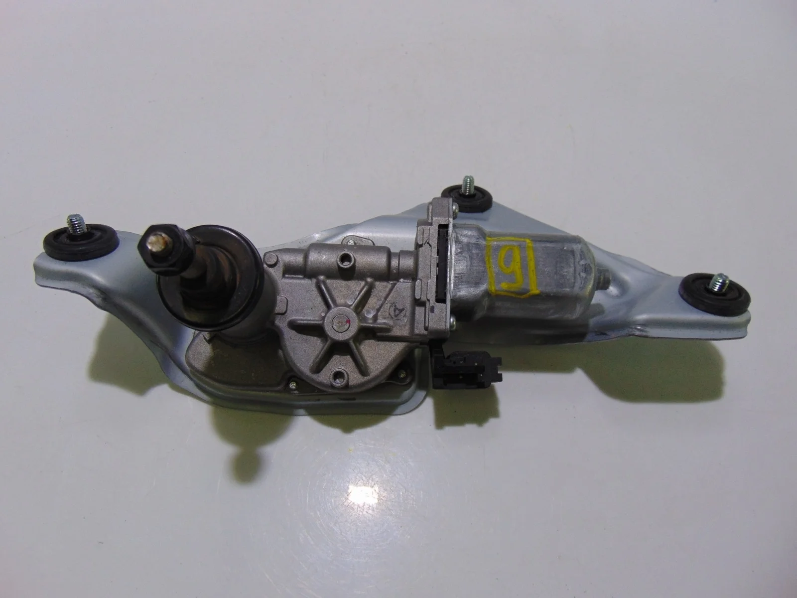 Моторчик стеклоочистителя HYUNDAI TUCSON 2014+ 98700D3000 3 1.7 DIESEL, задний