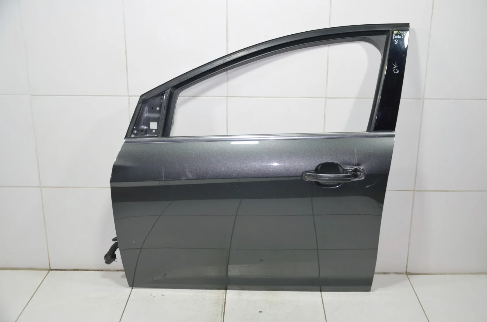 Дверь FORD FOCUS 2010+ 1810218 3, передняя левая