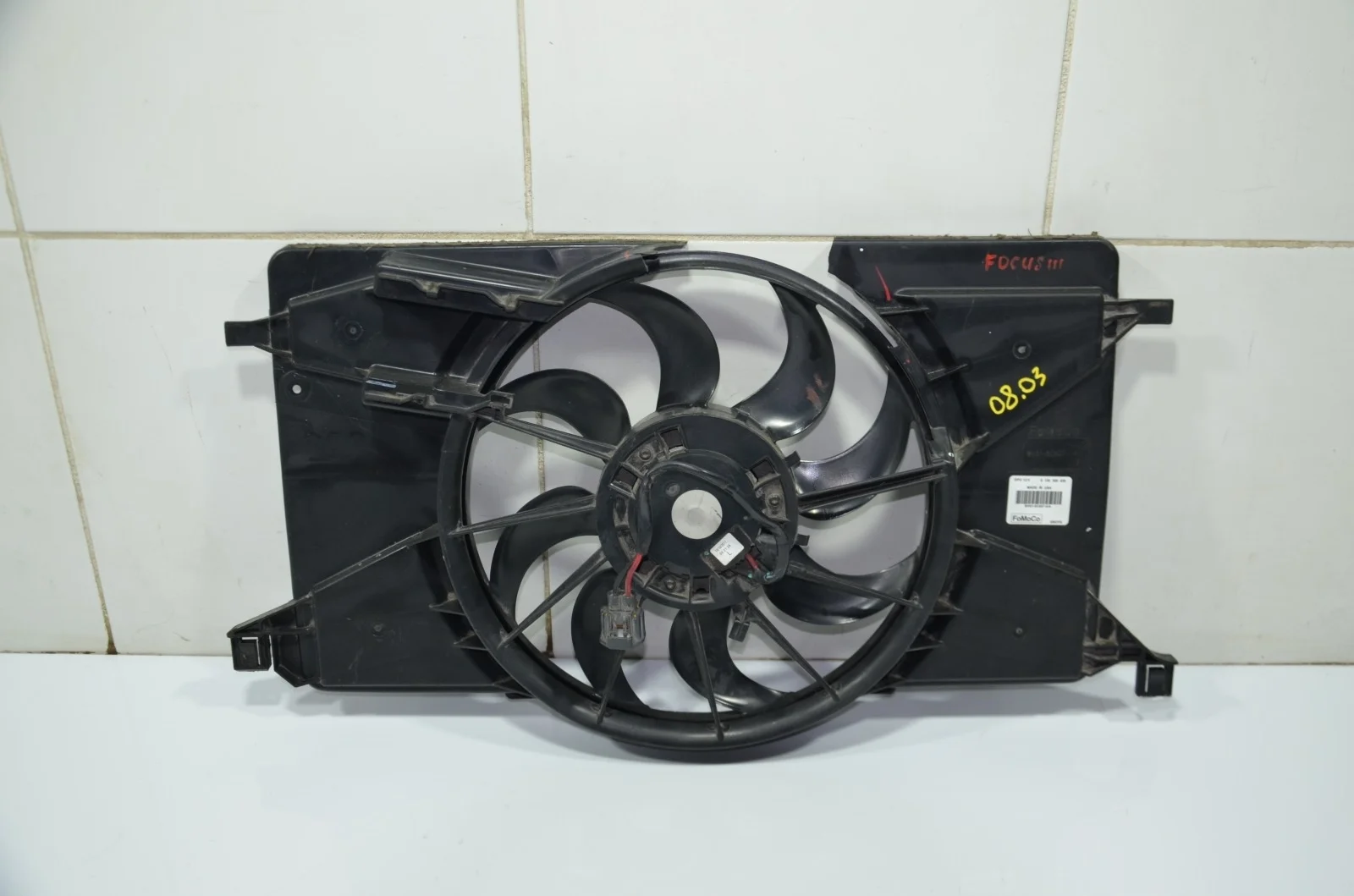 Диффузор в сборе FORD FOCUS 2011-2018 BV618C607KA 3 2.0