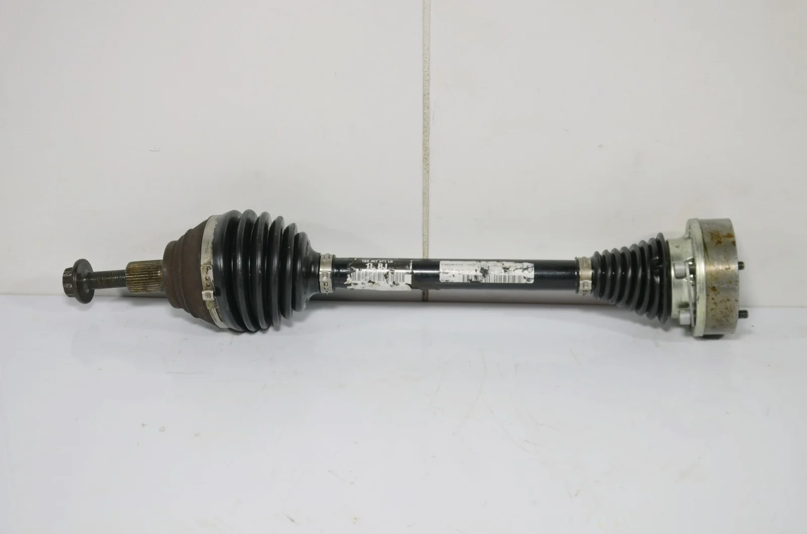 Привод SKODA Octavia A7 2012-2017 1K0407271LB 1.6 TDI CAYC, передний левый