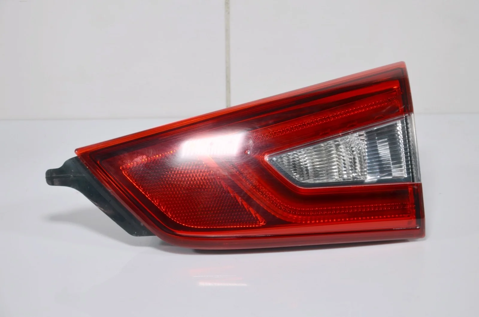 Фонарь NISSAN QASHQAI 2013+ 265504EA5C J11, правый