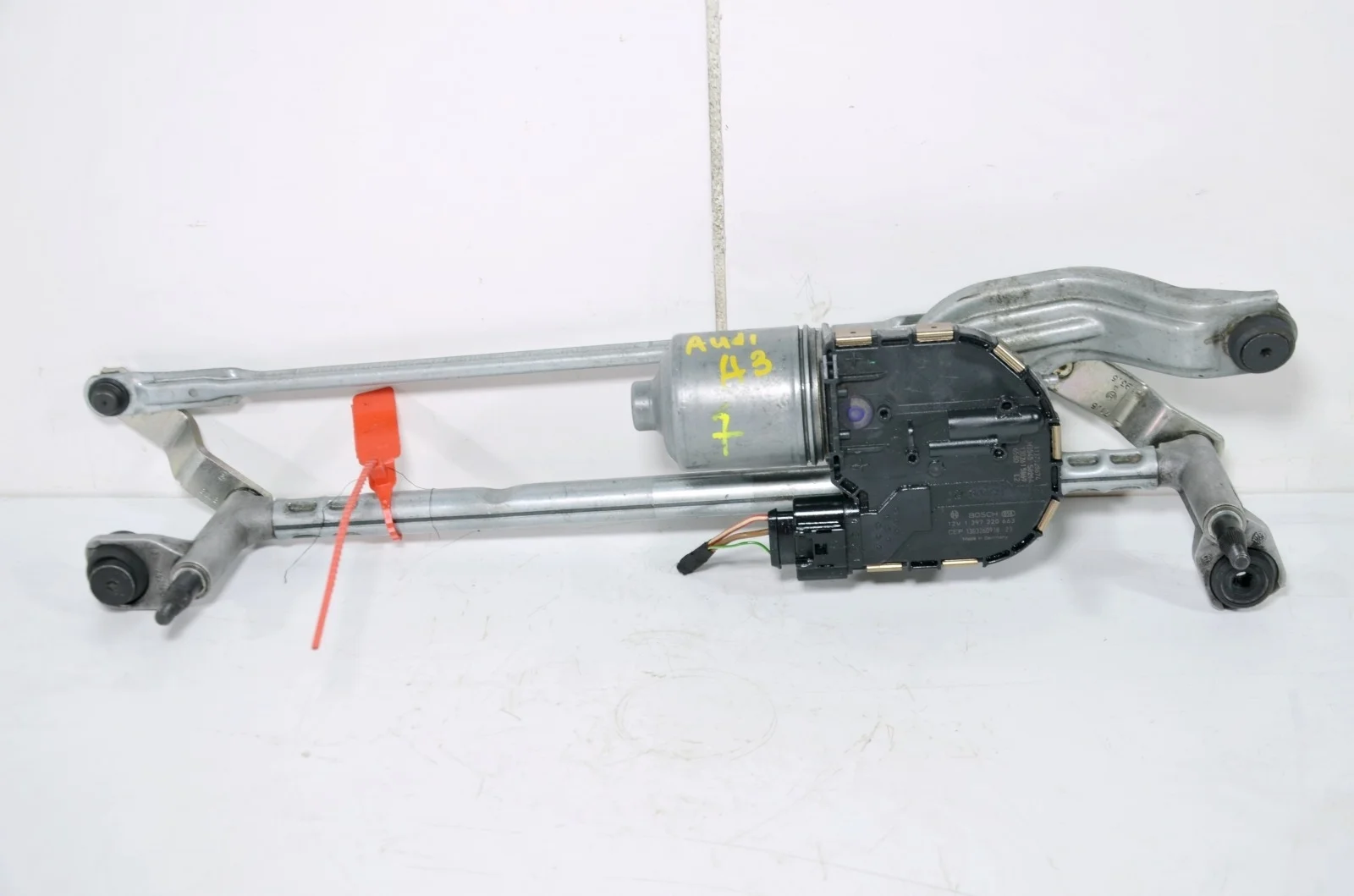 Трапеция стеклоочистителя AUDI A3 2013+ 8V1955023D 8V SPORTBACK