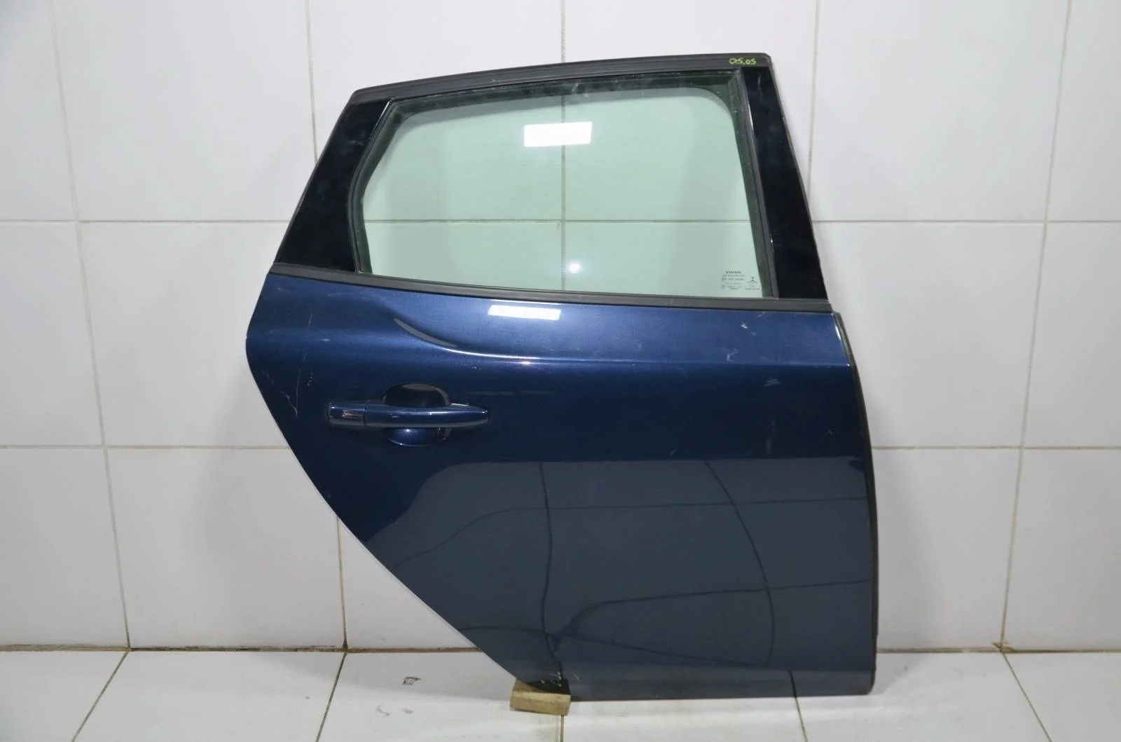 Дверь VOLVO V40 2013+ 31662587, задняя правая