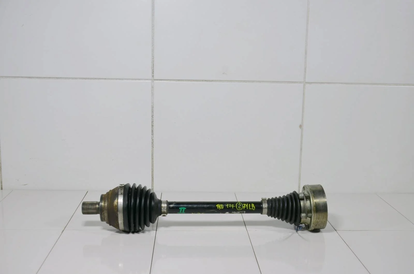 Привод SKODA OCTAVIA 2012+ 1K0407271LB A7, передний левый