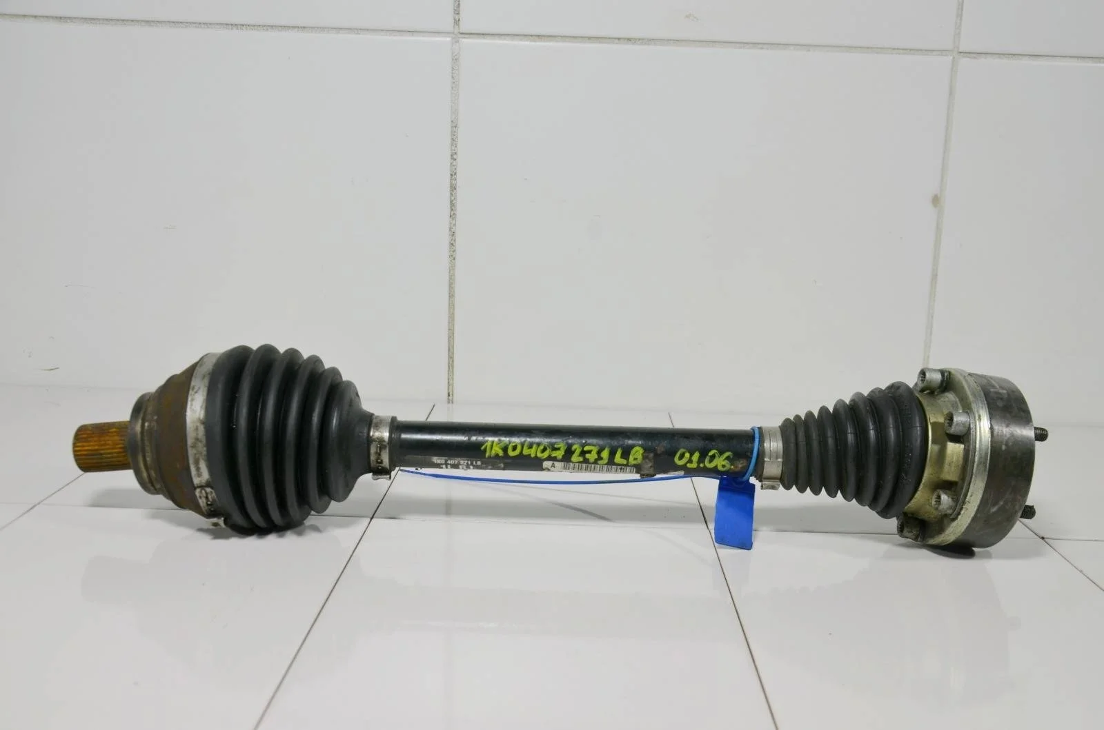 Привод SKODA OCTAVIA 2012+ 1K0407271LB A7, передний левый