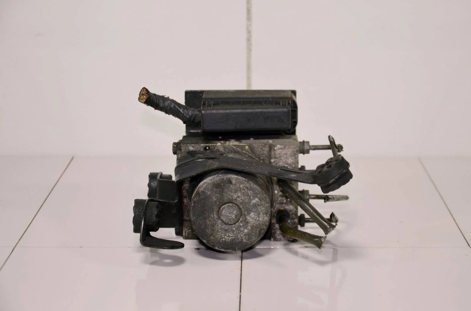 Блок abs BMW X5 2003-2006 34516768686 Е53 3.0