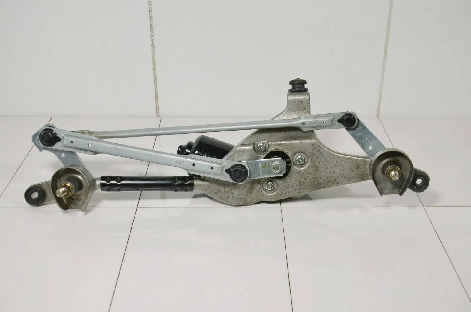 Трапеция стеклоочистителя HYUNDAI TUCSON 2015+ 98100D3000 TL