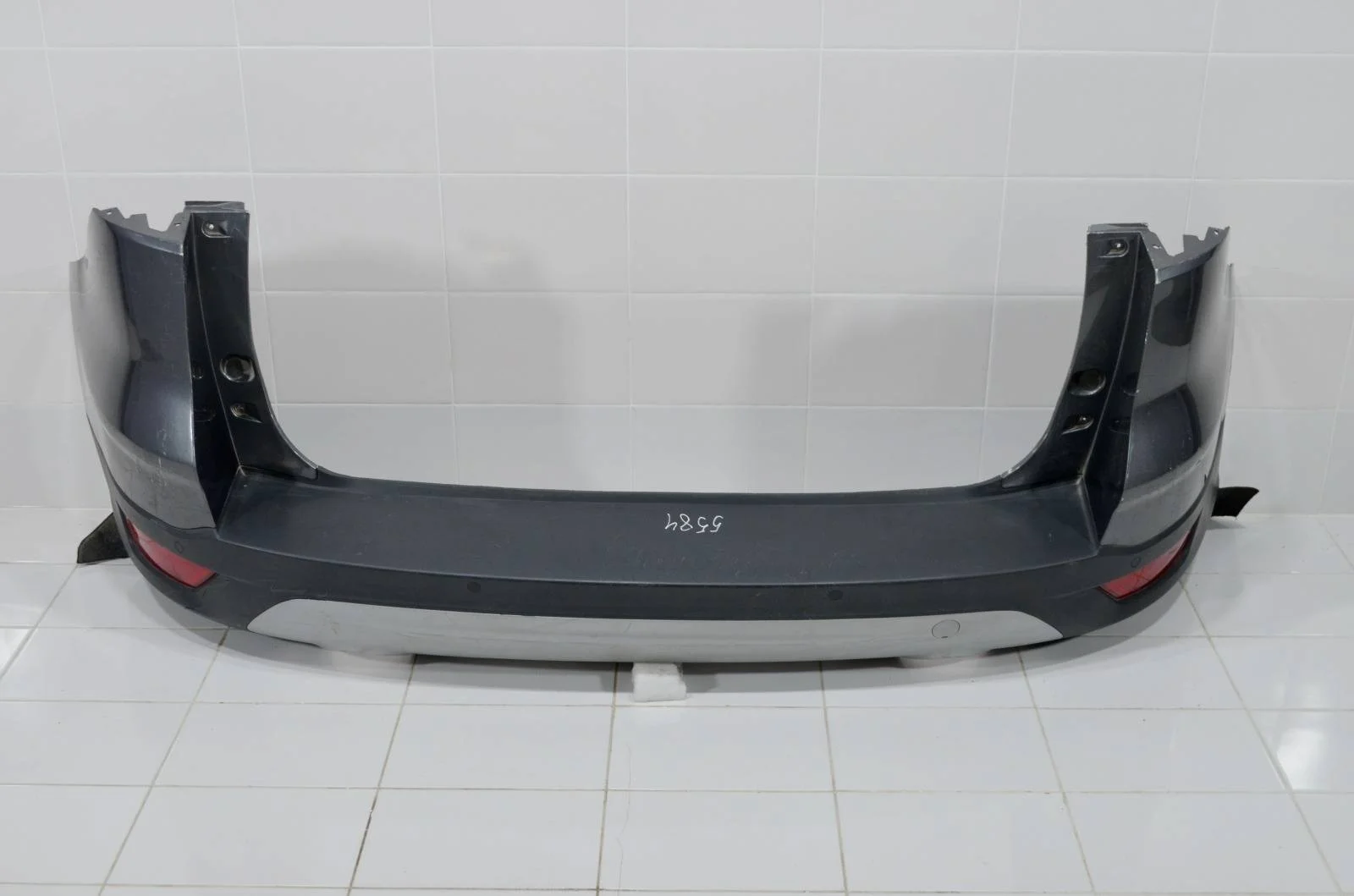 Бампер FORD KUGA 2012+ 1837225 CBS, задний