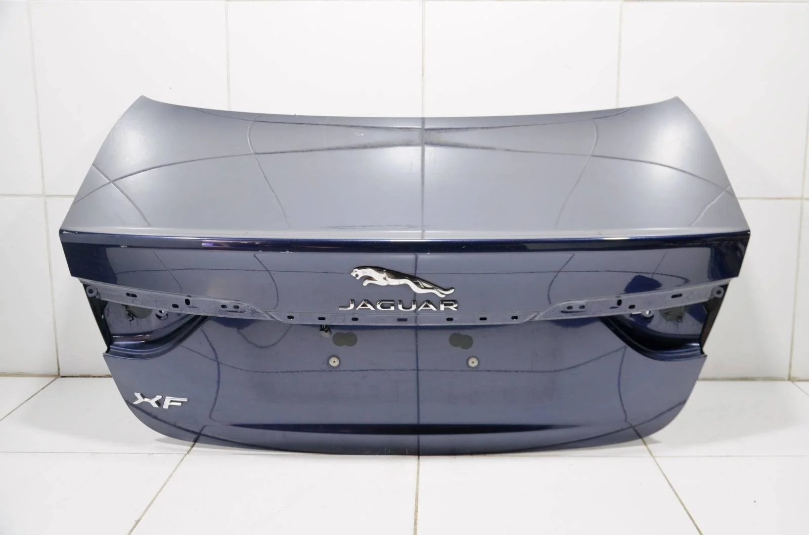 Крышка багажника JAGUAR XF 2015+ C2C41731 X260