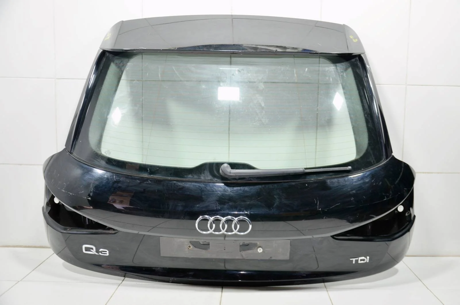 Крышка багажника AUDI Q3 2011+ 8U0827025 8U