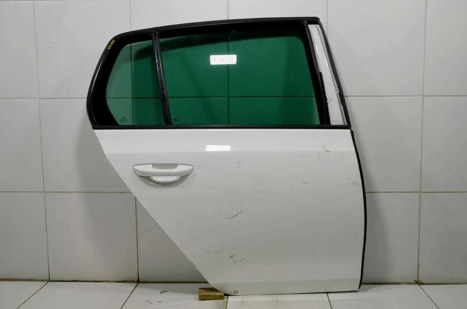Дверь VOLKSWAGEN GOLF 2008+ 5K6833056K MK6, задняя правая