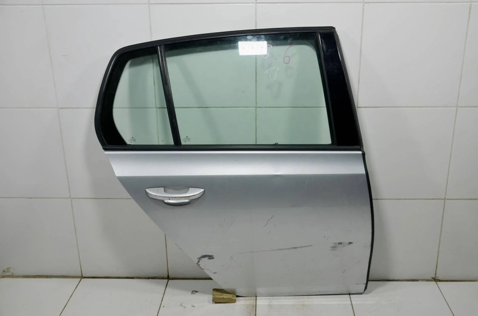 Дверь VOLKSWAGEN GOLF 2008+ 5K6833056K MK6, задняя правая