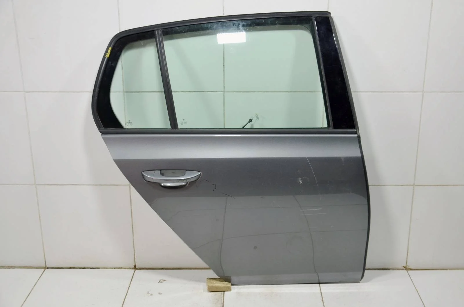 Дверь VOLKSWAGEN GOLF 2008+ 5K6833056K MK6, задняя правая