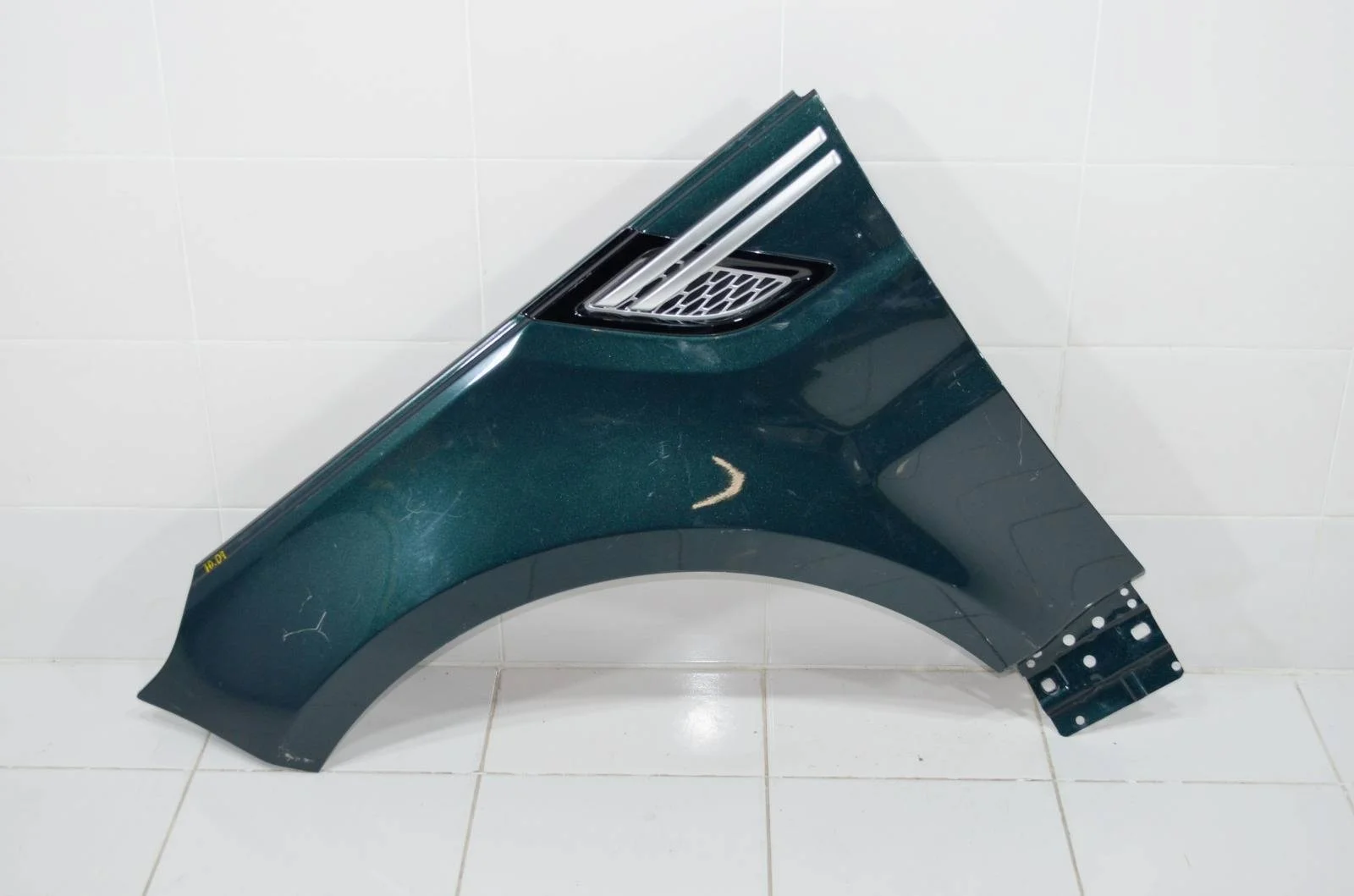 Крыло LAND ROVER SPORT 2013+ LR061824 L494, переднее левое