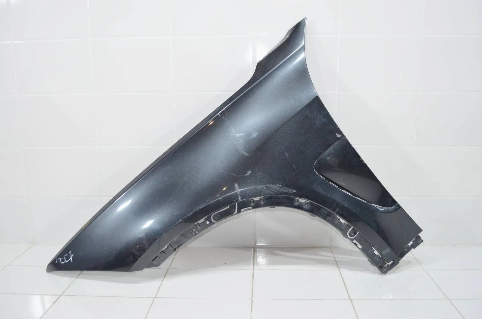 Крыло BMW X5 2013-2018 51657373541 F15, переднее левое