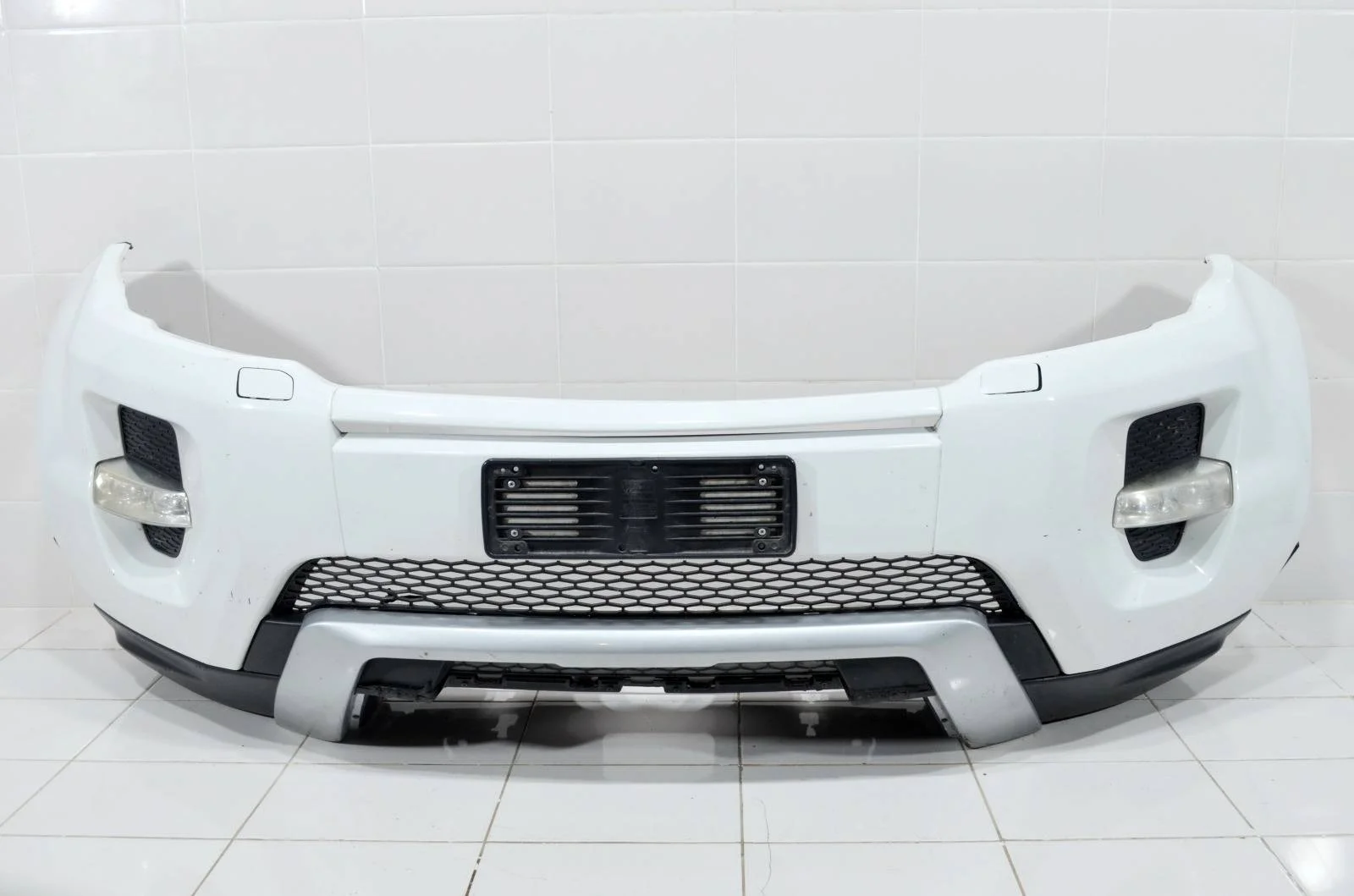 Бампер LAND ROVER RANGE ROVER EVOQUE 2011+ LR072259 L538, передний