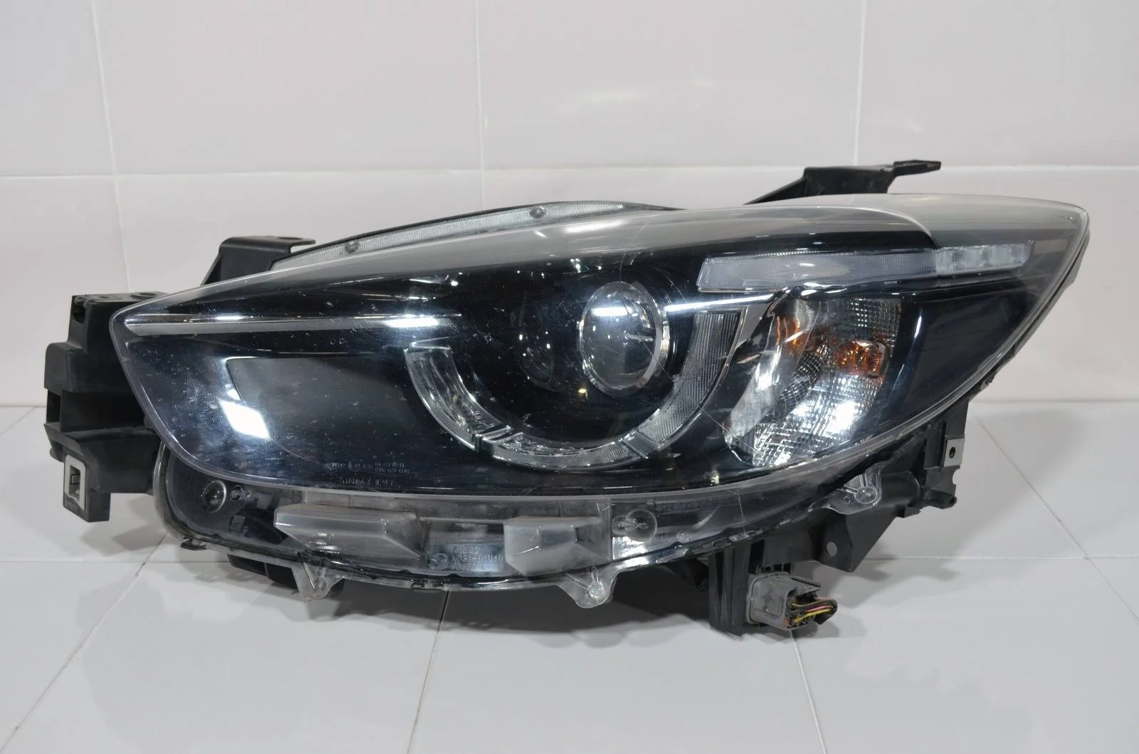 Фара MAZDA CX-5 2015-2017 KA1L51040L KE, левая