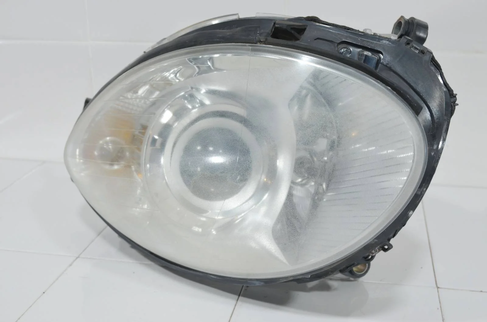 Фара MERCEDES-BENZ R-class 2005-2017 A2518202461 W251, правая