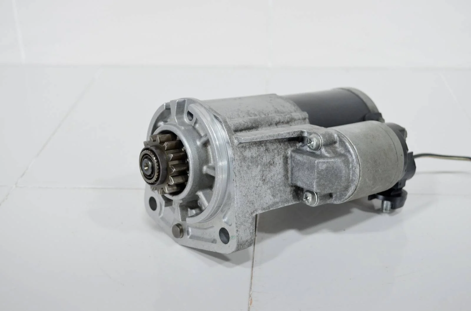 Стартер NISSAN MURANO 2007-2015 23300ET80B Z51