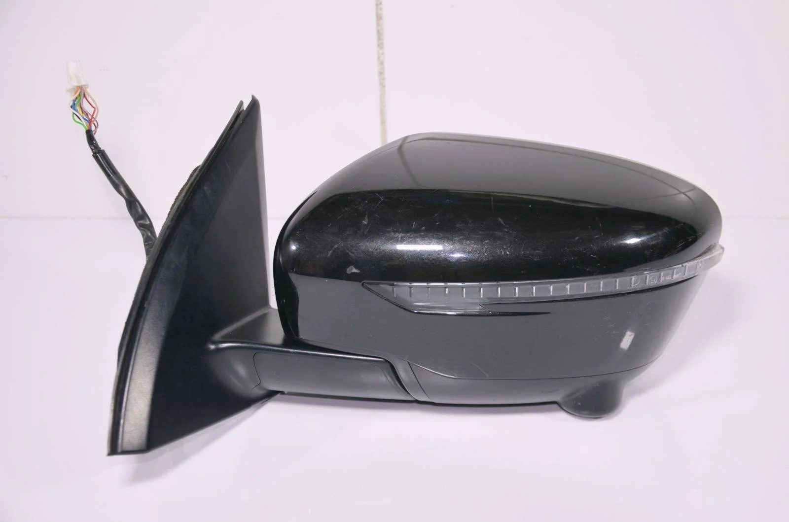 Зеркало NISSAN QASHQAI 2013+ 963024EH8B J11, левое