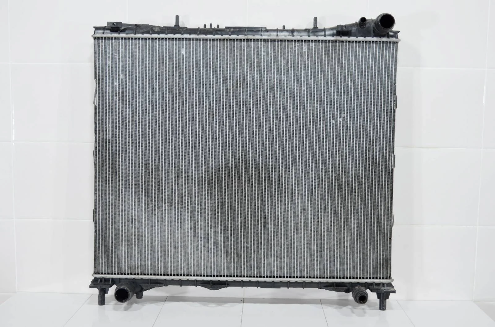 Радиатор охлаждения LAND ROVER SPORT 2013+ LR162114 L494