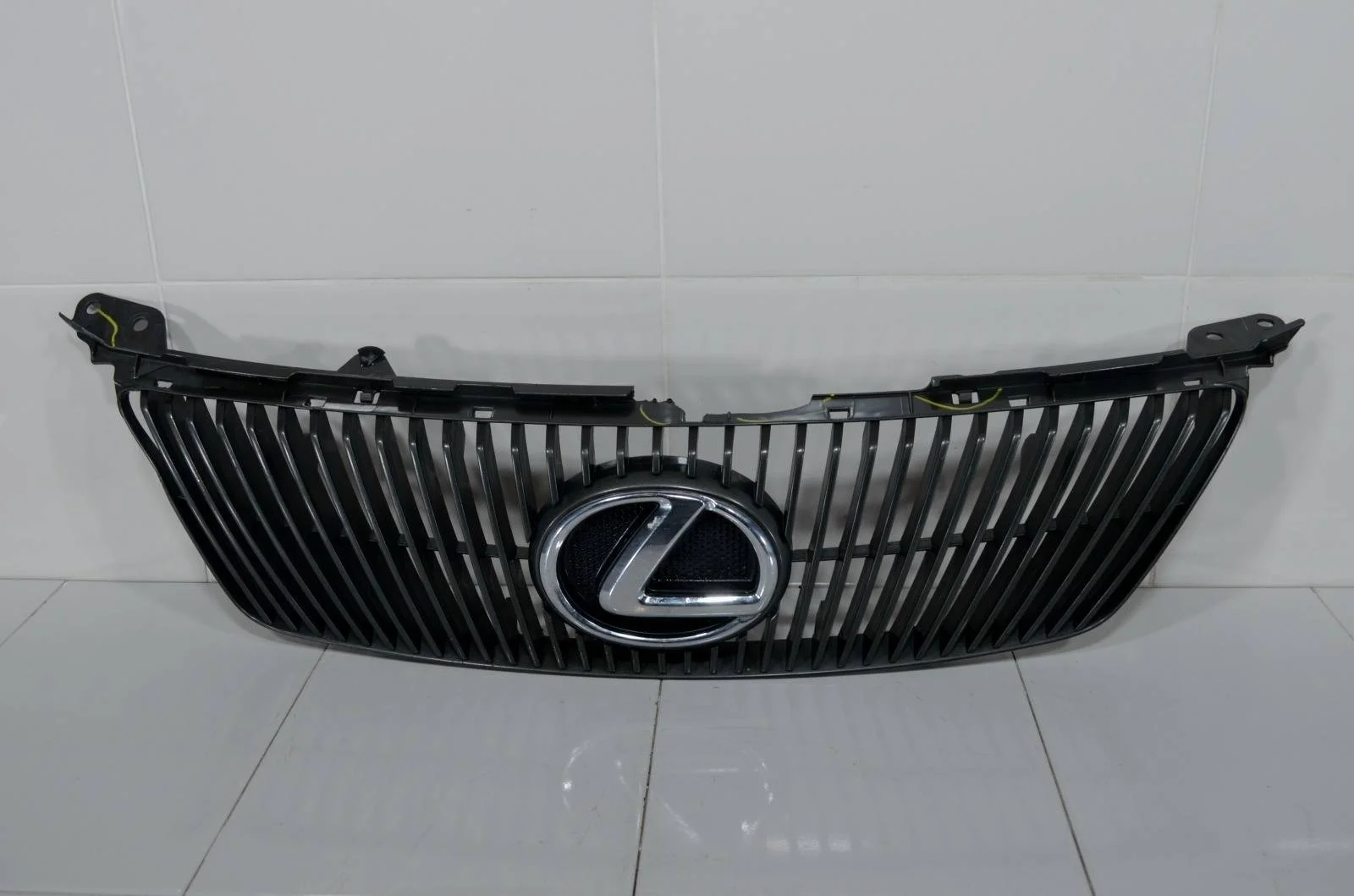 Решетка радиатора LEXUS IS250/350 2005-2013 5311153120 XE20