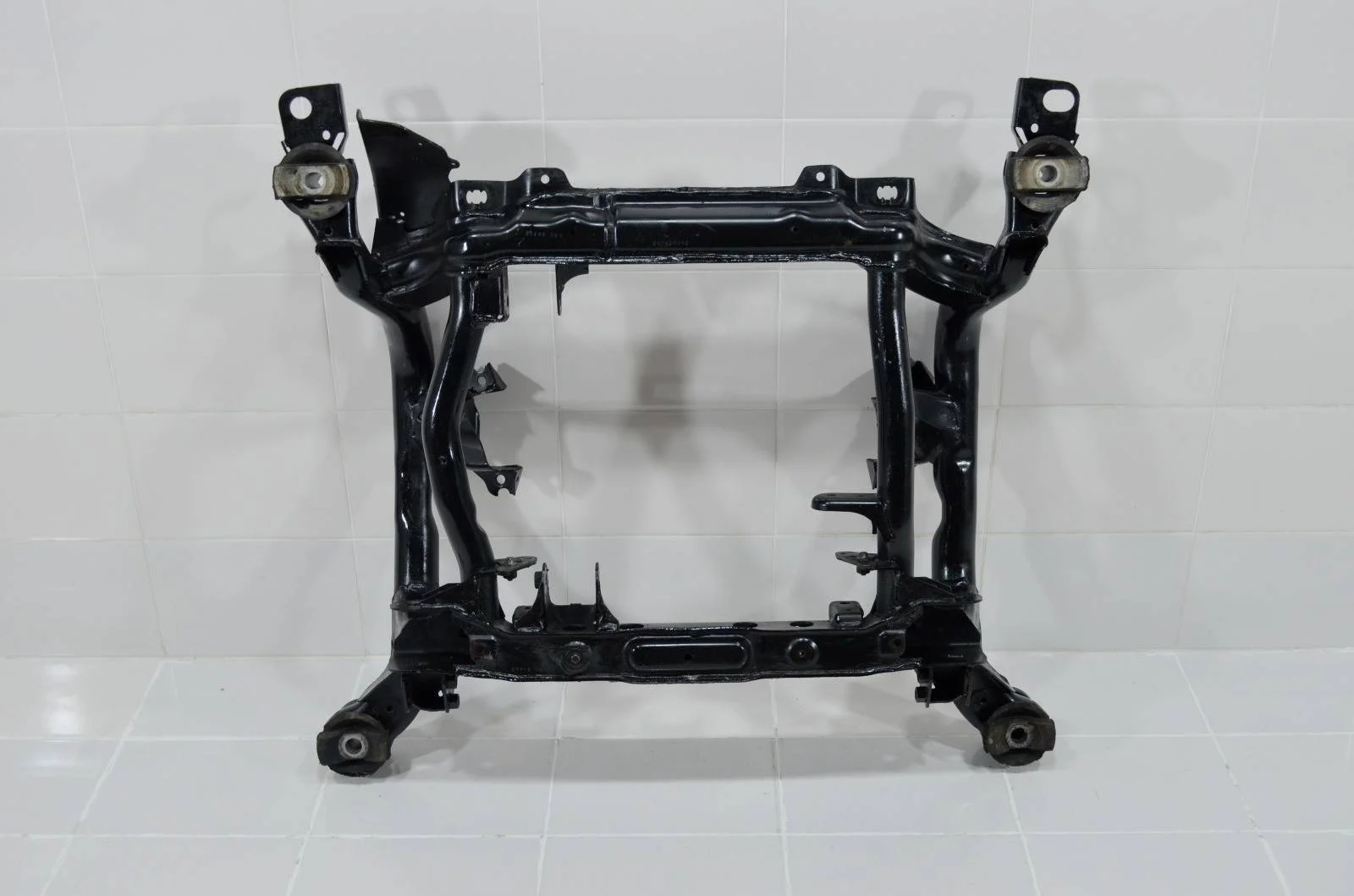 Подрамник MERCEDES-BENZ GL-Class 2006-2012 A1643300058 X164