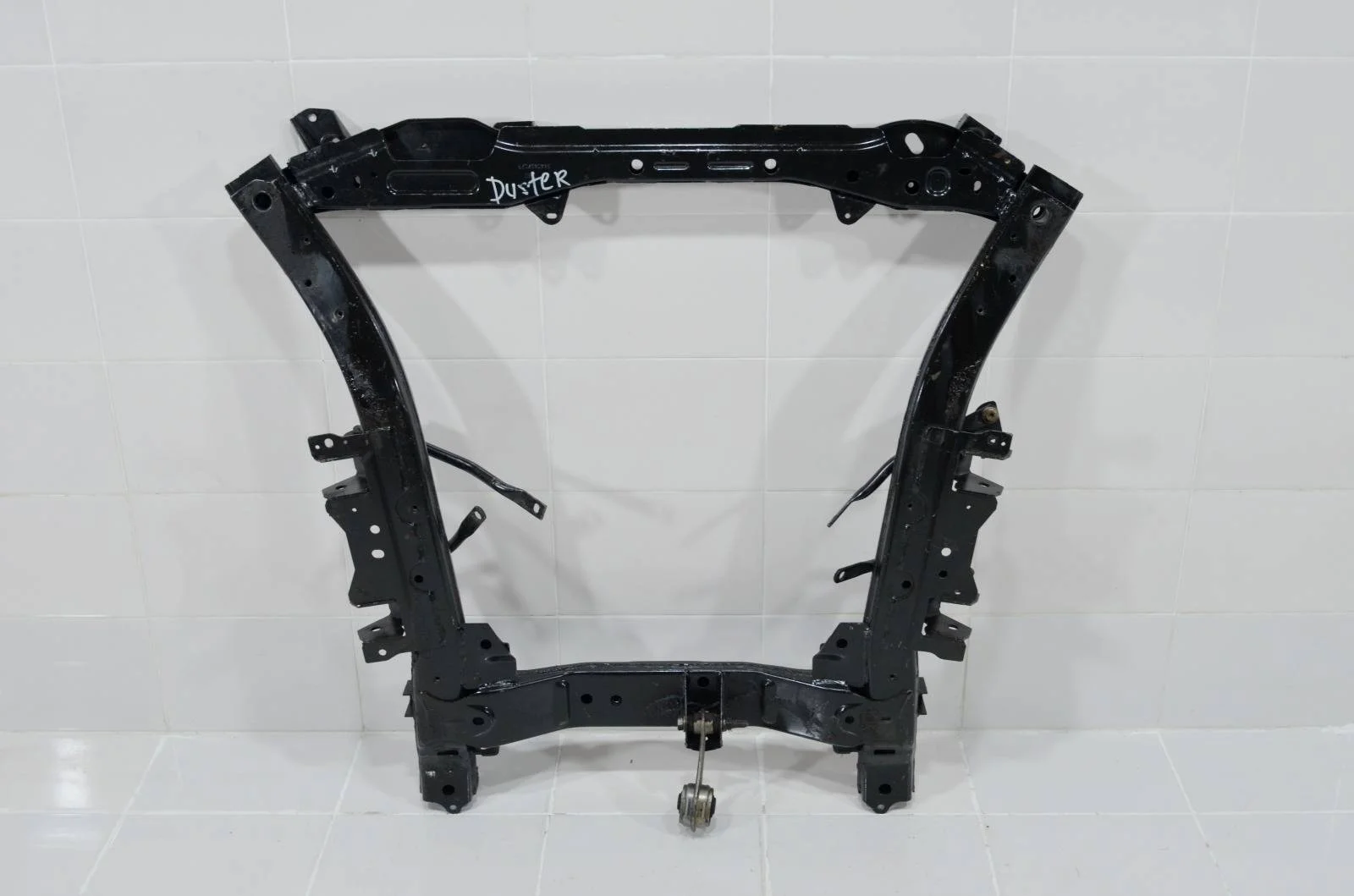 Подрамник RENAULT DUSTER 2015+ 544045767R HS