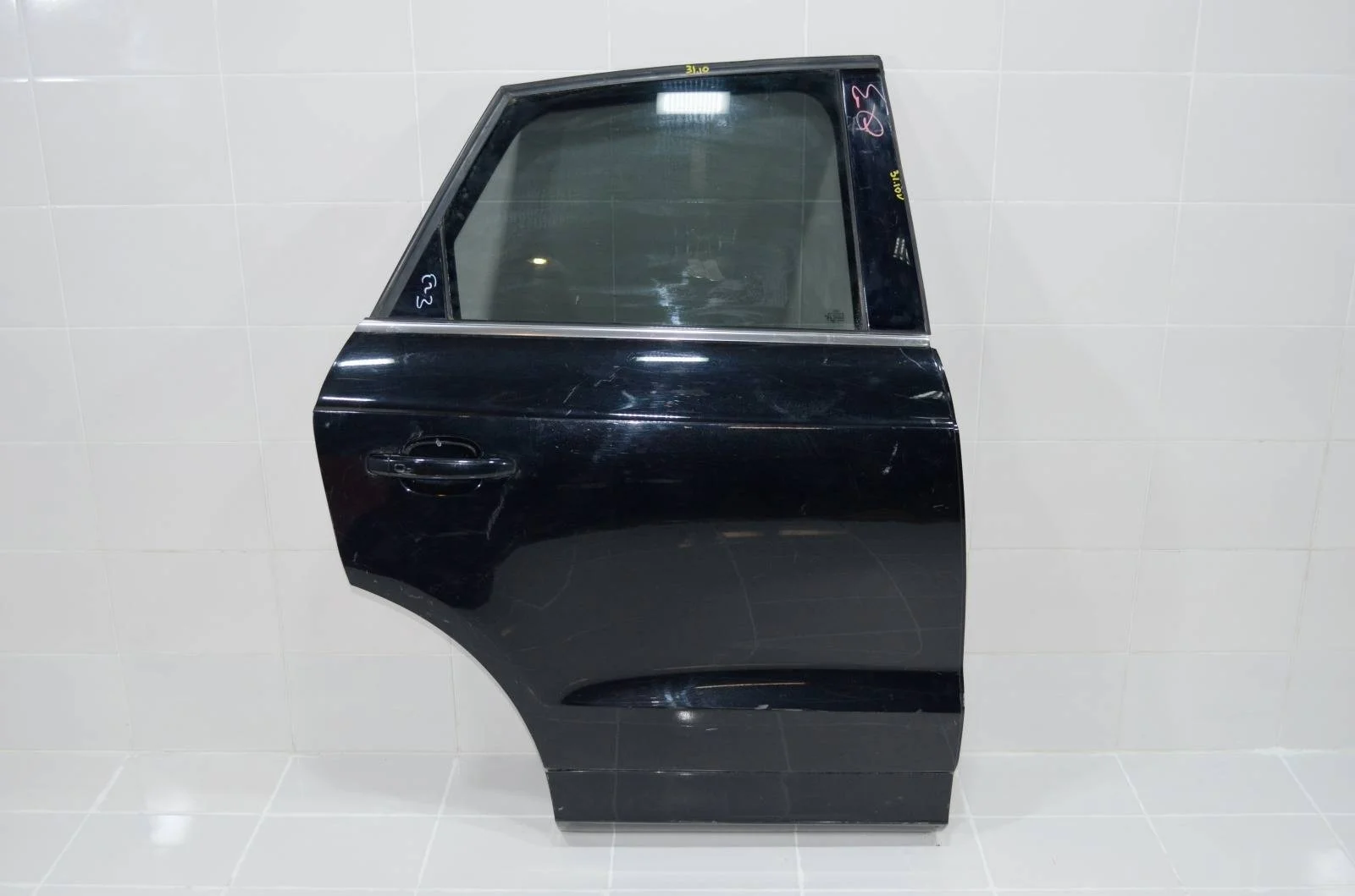 Дверь AUDI Q3 2011+ 8U0833052 8U, задняя правая