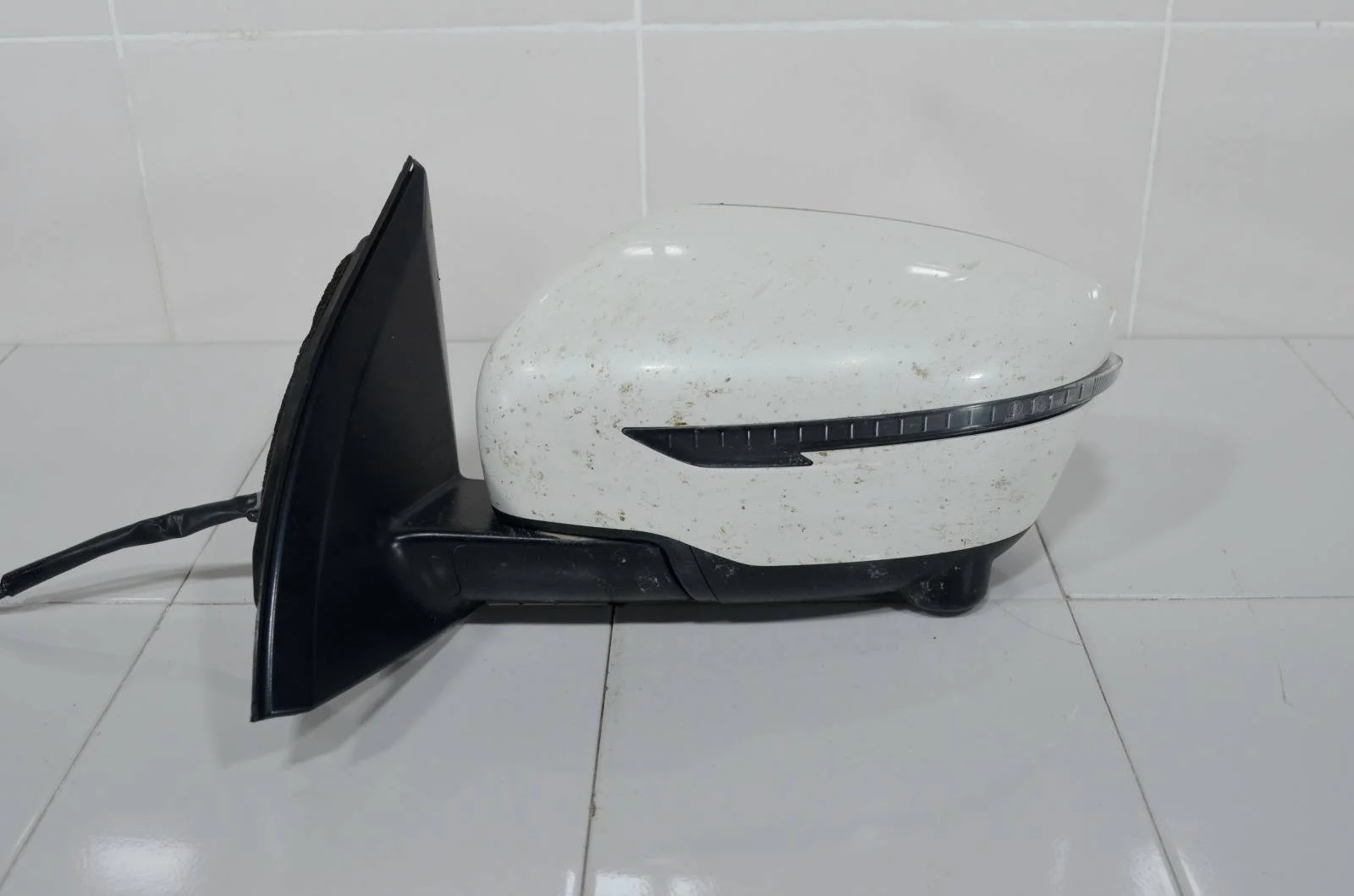 Зеркало NISSAN QASHQAI 2013+ 963024EH8B J11, левое