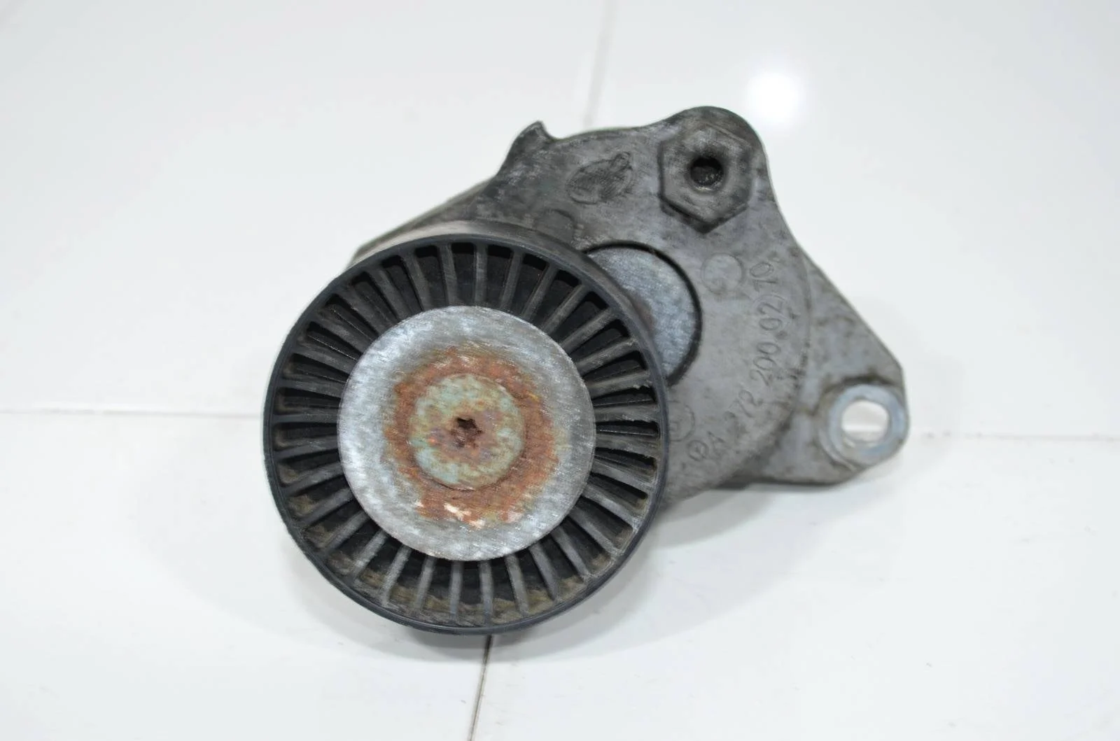 Натяжитель приводного ремня MERCEDES-BENZ E-CLASS 2009+ A2722000270 W212 3.5L M272