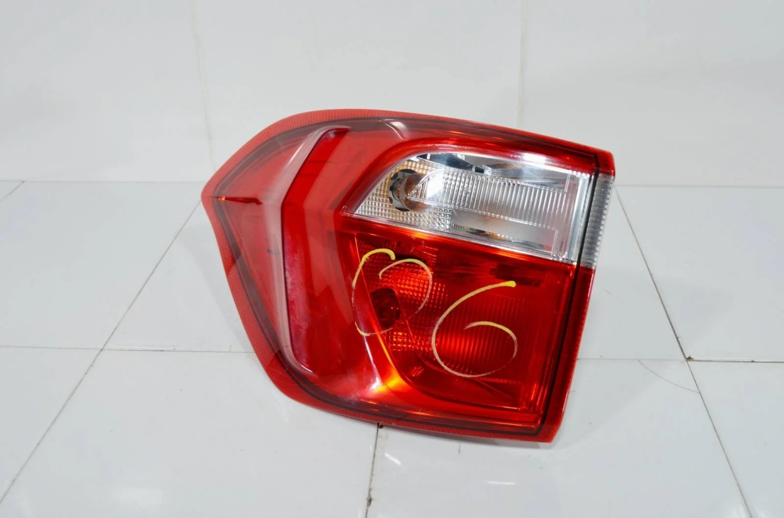 Фонарь FORD ECOSPORT 2014-2019 2304083 CR1, левый